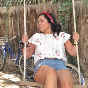 Meet your Posher, Kelly